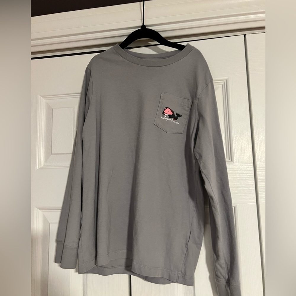 Vineyard Vines Gray Long Sleeve Tee with Pocket
